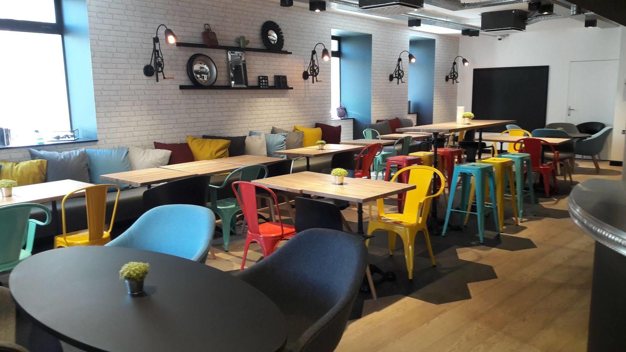 Ibis Styles Dinan Centre Ville Екстериор снимка